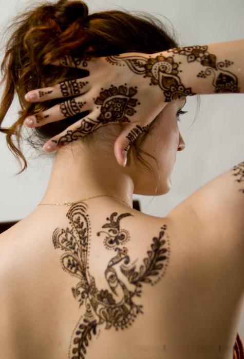 henna tattoo designs,henna tattoos for girls,henna tattoos gallery,new henna tattoos for hands images,henna tattoos for foot