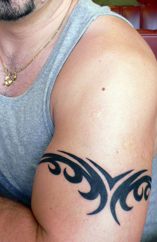 tribal armband tattoos,tribal armband tattoo designs,free armband tattoos,arm band tribal tattoos for men