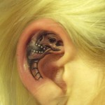 Ear-Skull-Design-Tattoo-2