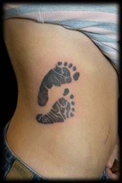 Foot-Prints-Girl-Tattoos