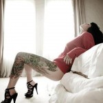 Girl-Leg-Awful-Skull-Tattoo-4