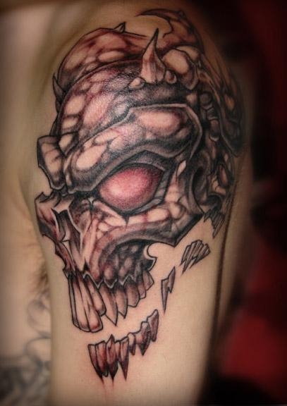 Men Shoulder Skull Tattoo